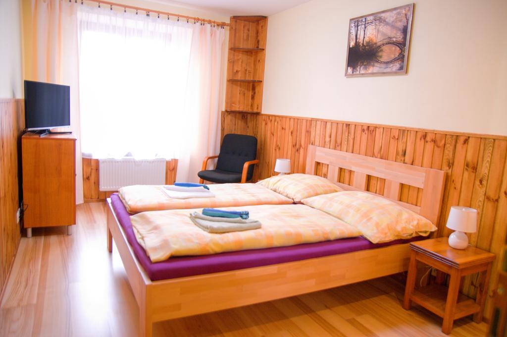 Vila Pod Branou 포프라트 외부 사진